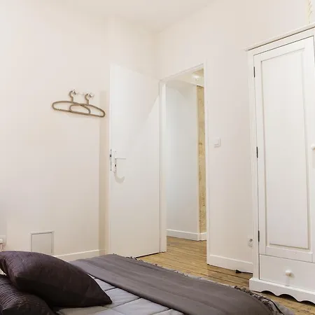 Foy Lovely 2 Bedroom + Prkg Daire Bordeaux