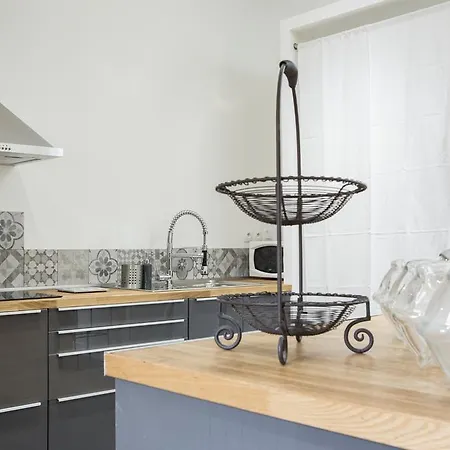 Foy Lovely 2 Bedroom + Prkg *