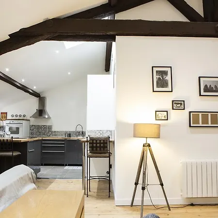 Foy Lovely 2 Bedroom + Prkg *